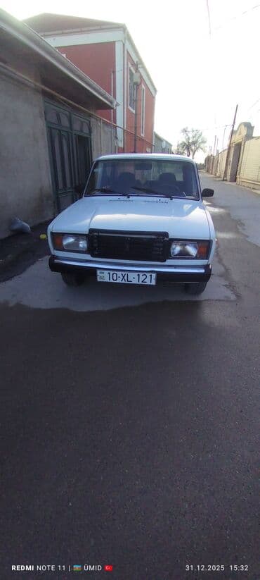 ravon r4 lizing: VAZ (LADA) 2107: 1.6 l | 2005 il 185000 km Sedan — 4