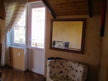 kirdite evler: Novxanıda, Prezident aparatı bağları yolunda, 9 sot torpaqda — 7