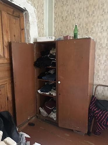 İki qapılı taxta paltar şkafı - Material: massiv taxta/kombinə — 2