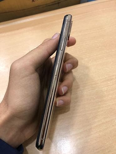 Tavalar: IPhone Xs, Qızılı, Face ID — 3