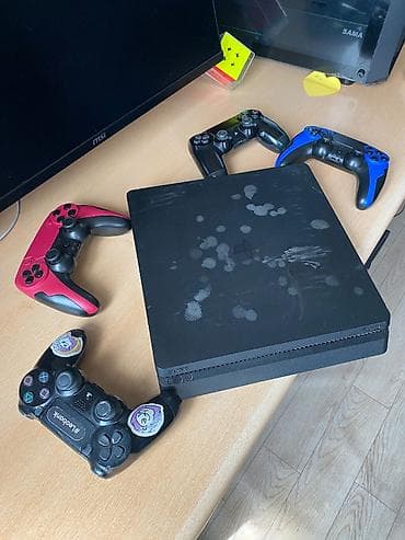 blu ray disk: PS4 Slim 500 GB satılır. ✅ 500 GB daxili yaddaş ✅ 4 ədəd joystick — 10