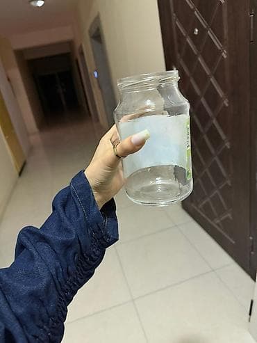 Şüşə bankalar satilir her olcude var Dəst tərkibi və ölçü təxmini: -