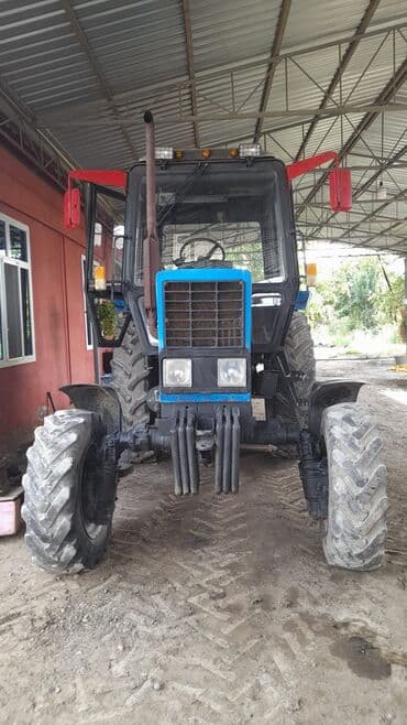 traktor şəkilləri: Belarus 82 traktor satılır ili 2009 sənədləri qaydasındadır — 1