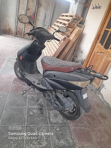 moto blok: Skuter – şəhər içi rahat və qənaətli nəqliyyat - Korpus: qara rəng — 2