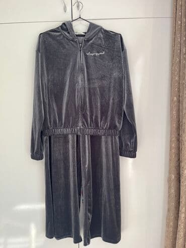 14 yas ucun is elanlari: Yeni. Sport dəst. 11-14 yaş. Boz vilur. 25 azn — 1