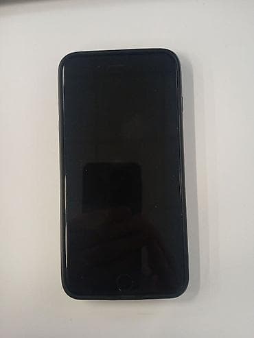 apple iphone 7: IPhone 8 Plus, 64 GB, Barmaq izi — 3