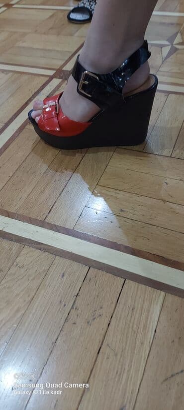 женские босоножки на танкетке: Ölçü: 38, rəng - Narıncı, Yeni — 3