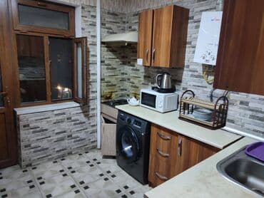 goycay evler: Xətai m/s-nın yaxınlığında 4 otaqlı ev əşyasız (şəkildəki əşyalar — 8