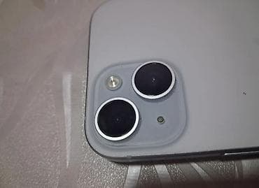 komputer hisseleri: IPhone 15, 256 GB, Göy, Barmaq izi, Face ID — 2