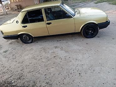 maşin satisi: Model: Efir WS sedan Təsvir: - 4 qapılı, tam ölçülü sedan kuzov - — 8