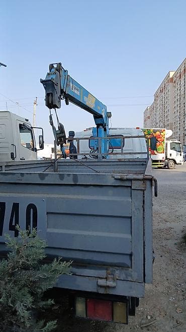 mercedes clk: Kranlı maşınlar satılır.Atego kran troslu 3 tonluq,isuzu kran 2.5 — 2