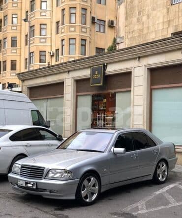 фольксваген тигуан 2 0: Mercedes-Benz E 200: 2.4 л | 2000 г. Седан — 1