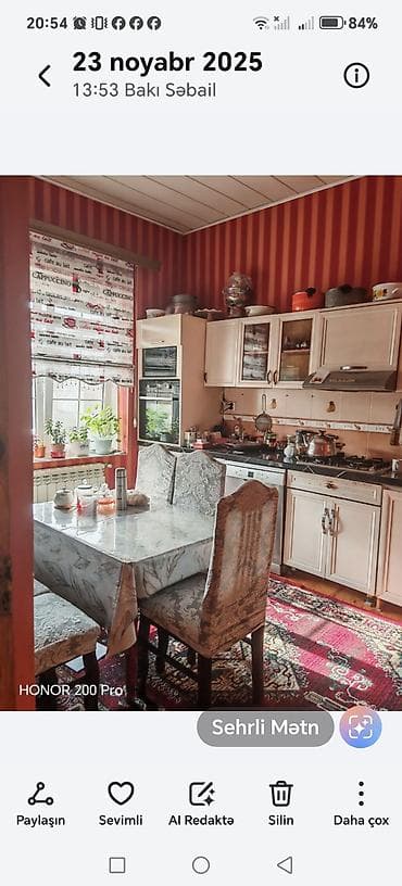 təcili satıram 3 otaqlı mənzil: Səbail rayonu Bayil da 3otaqlı həyət evi satılır. Sahəsi 110kv m — 9