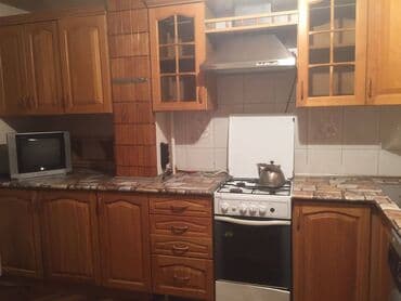 qubada kirayə evler: Nərimanov rayonu,Atatürk prospekti Ayna Sultanova heykəlinin — 8