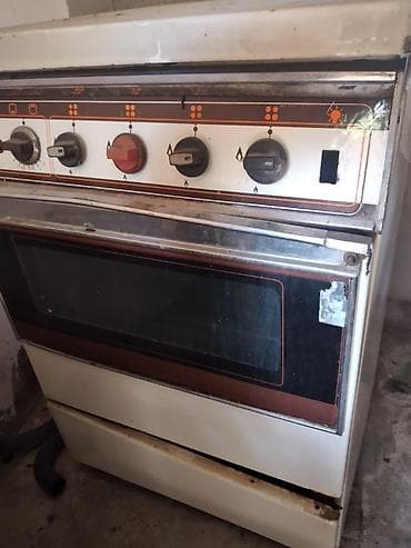 qapi zvanoku: Qaz sobası – 4 gözlü, altı qazlı bişirmə sobası ilə Xüsusiyyətlər: - — 3