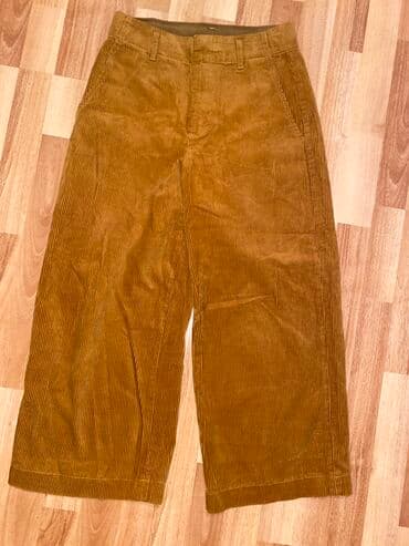 UNIQLO taninmis markadan alinib vilvetvqadin enli salvar ikili