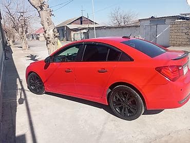 2015 corolla: Ili 2015 LTZ RS polnu full,gara dəri salon,acarsiz daxil — 2