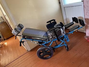 Təmizlik və rahatlıq üçün nəzərdə tutulmuş çoxfunksiyalı əlil arabası