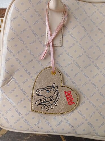 Məhsul: Dekorativ asqılar/aksesuar bəzəkləri - Material: Parıltılı lalafo.az -da Məhsul: Dekorativ asqılar/aksesuar bəzəkləri - Material: Parıltılı