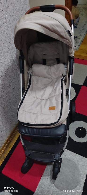 yagis ucun plas: Klassik gəzinti arabası, İşlənmiş, Cins: Oğlan, Ödənişli çatdırılma — 2