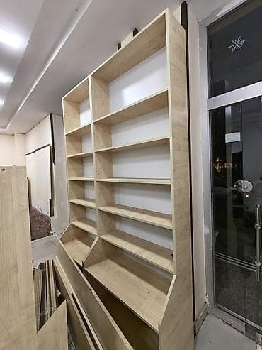 dekor ref: Mağaza üçün iki bölməli vitrin/stend raf sistemi - Material: ağac — 4