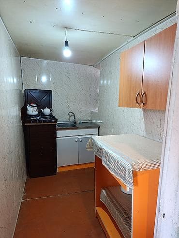xirdalanda ev: 20 kv. m, 1 otaqlı, İşıq, Qaz, Su — 2