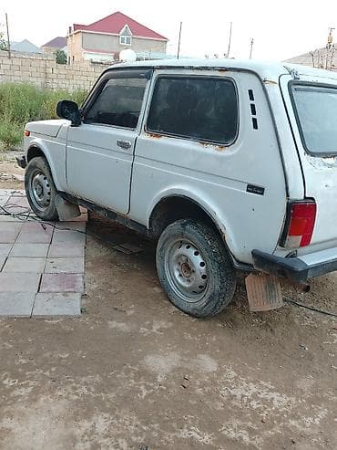 priora rulu: ВАЗ (LADA) Niva, 1.7 л, Бензин, 1995 г., Россия, Б/у — 4