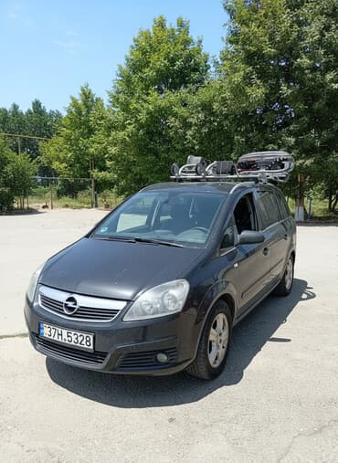 сдать машину в аренду такси: Минивэн, Набран, 6 Мест — 1