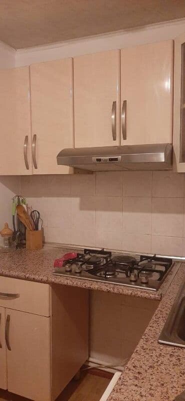 kirayr evler: Nəsimi rayonu,Tibb Universitetinin və Bakı Qızlar Universitetinin — 4