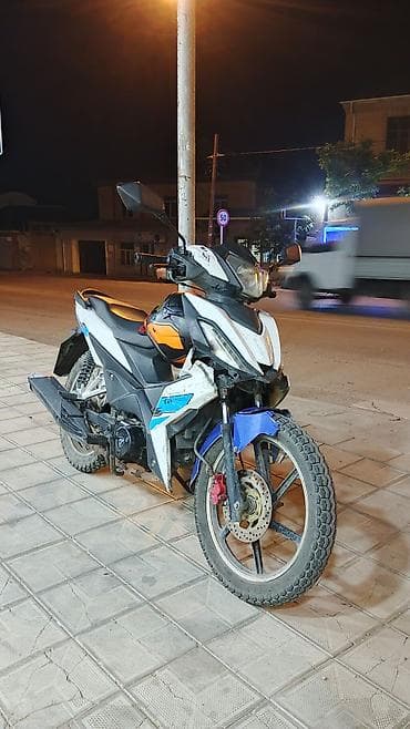 Nəqliyyat: Salam 5 dənə qırmızı verib gəlib aparun. Feredo təzə yağ təzə ipon — 6
