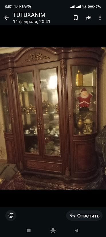 Klassik üslubda qonaq otağı üçün 2 hissəli mebel dəsti. 1) — 2