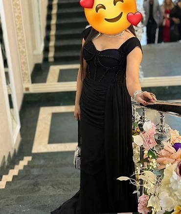 drap paltolar: Qadın axşam geyimləri – 2 model 1) Qara uzun axşam/libas 38 razmer - — 1