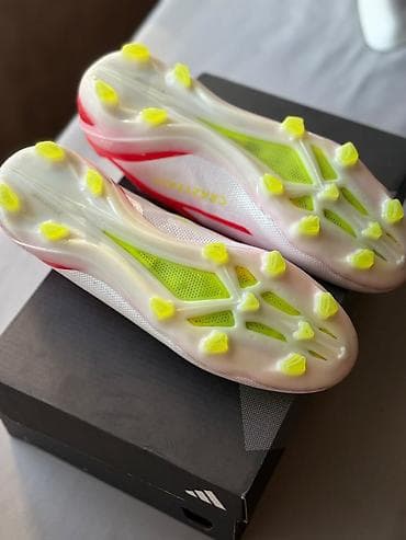 Butslar Adidas, Ölçü: 40, İşlənmiş — 1