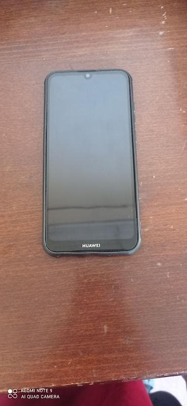 xiaomi redmi note 10 lite: Huawei Y6, 32 GB, rəng - Qara, Barmaq izi — 3