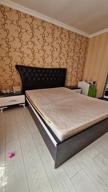 2 təknəfərlik çarpayı, 2 tumba, Komod, İşlənmiş — 1