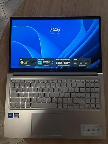 ASUS: Yenidir Cəmi bir ay işlənib ASUS Vivobook noutbuku - Ekran: 15.6" — 1