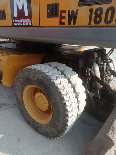 сколько стоит мопед: Volvo 180, 2011 г., мотор 10 л, Б/у — 7