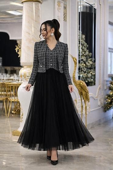 Zərif qara ziyafət dəsti - Üst: Qara-ağ naxışlı, qısa kəsimli jaket — 1