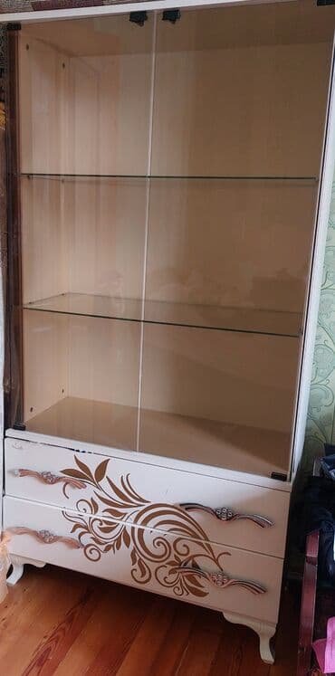 стеклянные полки на стену: Купе, 2 двери Прямой шкаф, Горка — 3