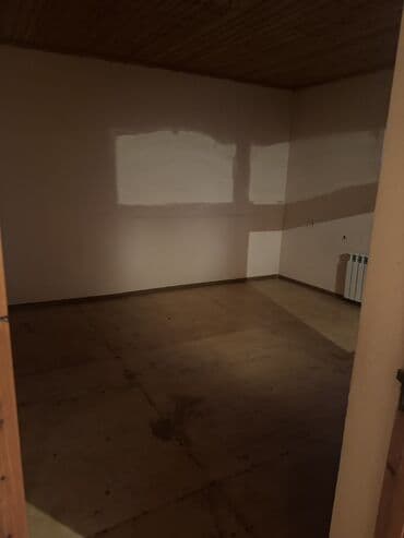 boş kirayə evlər: : 2 mərtəbəli mənzil/ev Təsvir: - İki mərtəbəli planlama, taxta — 9