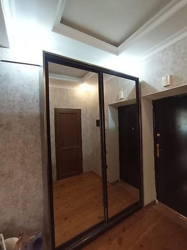 işləmiş divan: Klassik üslubda tam mebel dəsti Tərkibi: - Yataq otağı üçün geniş — 6