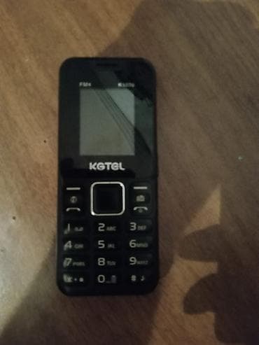 KGtel düyməli mobil telefon - Kompakt korpus, iri və rahat fiziki