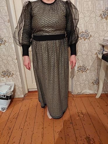 Zərif axşam/gecə paltarı - Model: Uzun (maxi) kəsim, dairəvi yaxa -