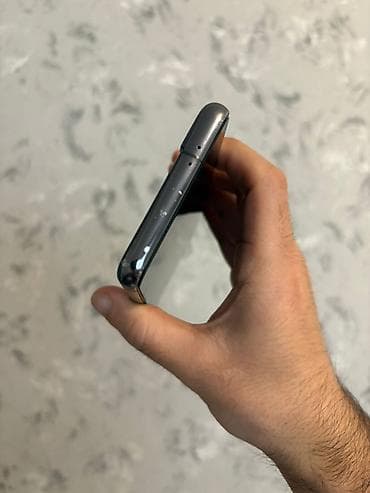 ucuz tel: Samsung Galaxy S21, 128 GB, rəng - Boz, Barmaq izi — 7