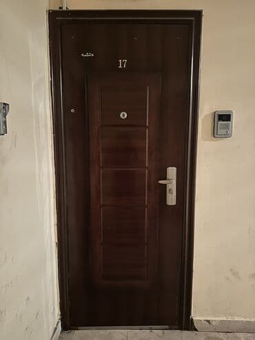 Mənzil üçün İşlənmiş Giriş qapısı 90x220 sm Çərçivə ilə, Zəmanətsiz, Ünvandan götürmə