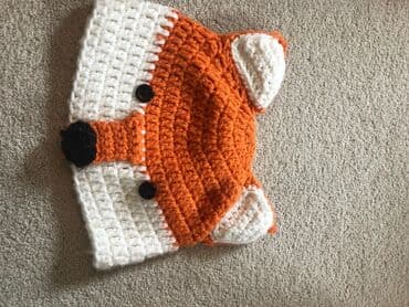 Шапка вязаная крючком для девочки на 5 лет новая привезли из