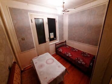 məhəmmədi kirayə: Həzi Aslanov metrosunun poctun binalarinda 9 mertebeli binanın 5-ci — 10