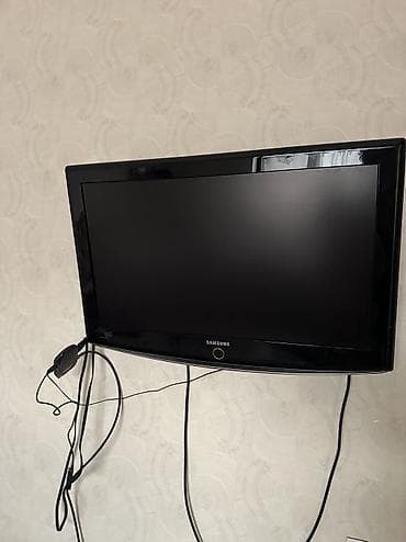 philips xenium x700: Maştaöadadır Wi-fi la deyil amma qoşmaq olar Bakı və Krosna — 3