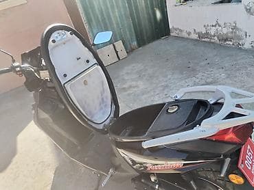 su ceken masin: Freedom Jet 49 skuter - Rəng: qara, idman üslublu kuzov və — 8