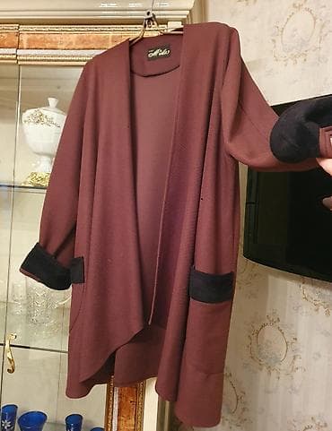 de facto sweatshirt: 52-56 — 1